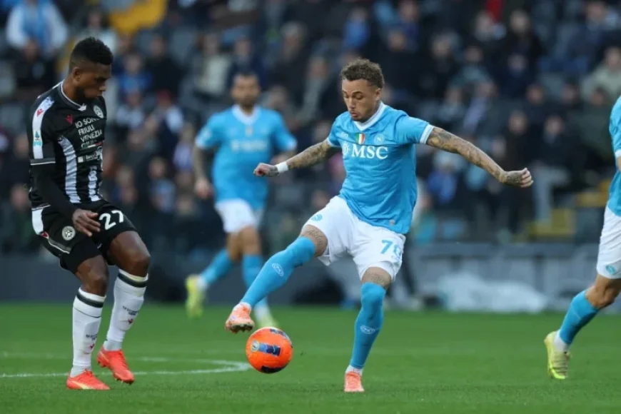 Galatasaray Nears Agreement for Napoli Forward Noa Lang