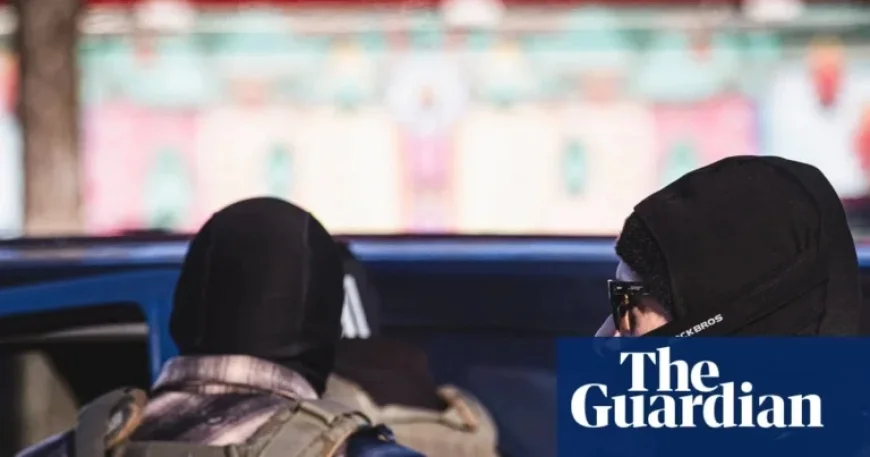 High-School Journalist Captures ICE Raids Amid Anxiety in Minneapolis