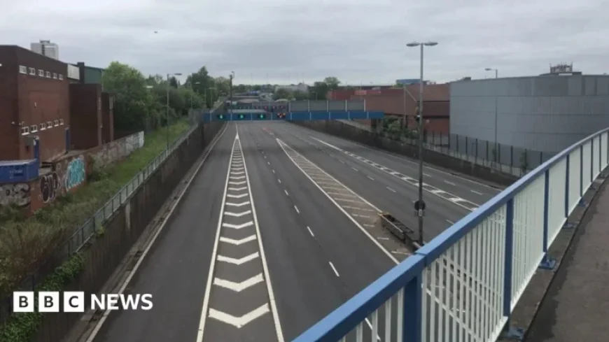 Aston Expressway Closed in Birmingham Over Gantry Issues