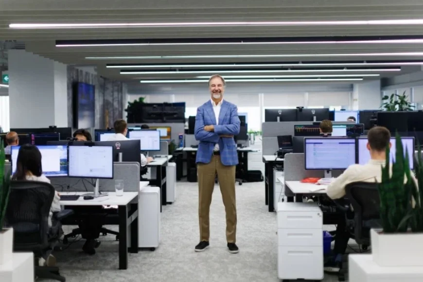 Picton Warns Markets Will Penalize Fed If It Yields to Trump