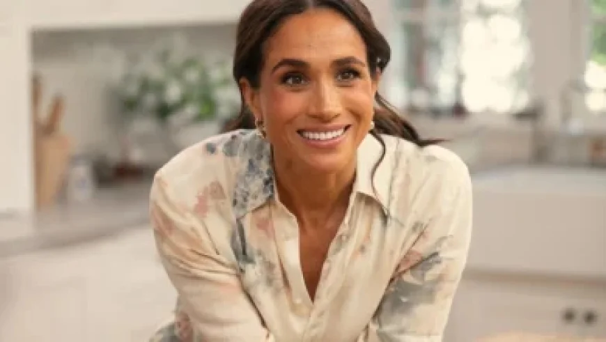 Italian Fashion Icon Valentino Dies at 93