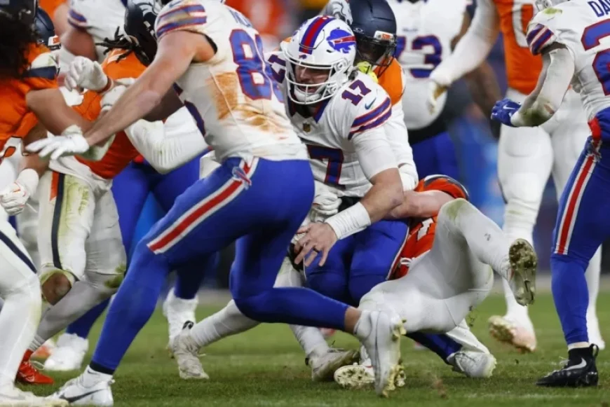 Josh Allen Struggles in Divisional Round Amid Limited Support: Summary