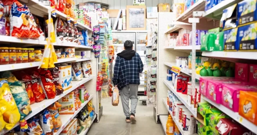 Economists Assert Bank of Canada Unmoved by Surprise Inflation Surge