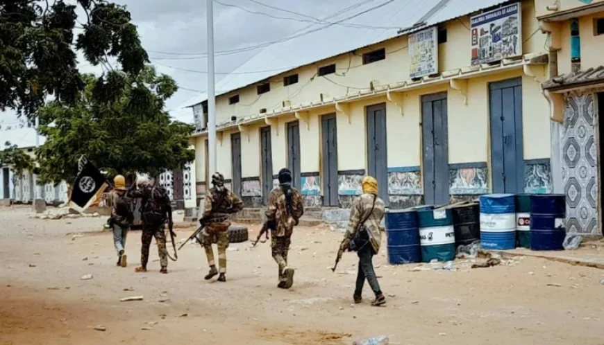 Al-Shabaab Seizes Jubaland Base in Kudhaa Amid Rising Attacks