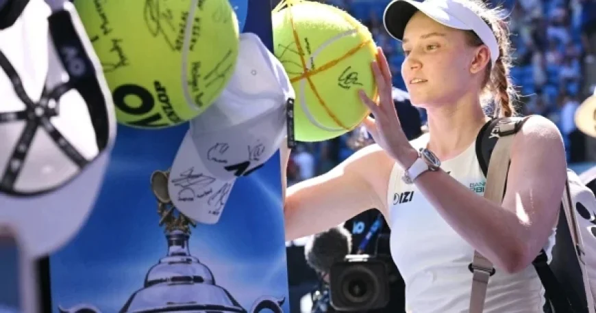 Rybakina Advances to Australian Open Second Round with Dominant Serve