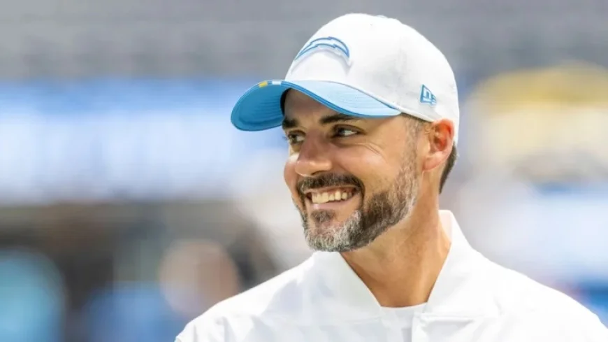 Ravens Appoint Chargers’ DC Jesse Minter as New Head Coach