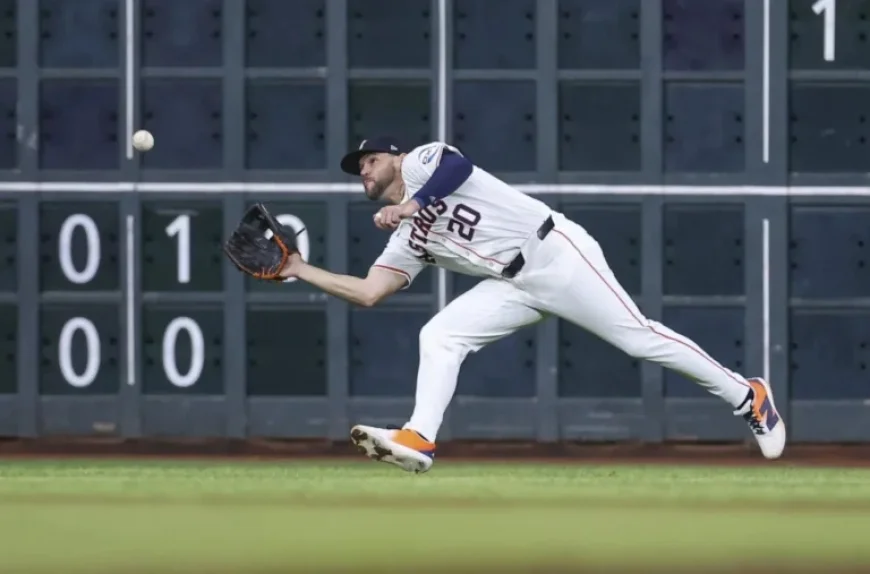 Cubs Ink Chas McCormick to Minor League Contract