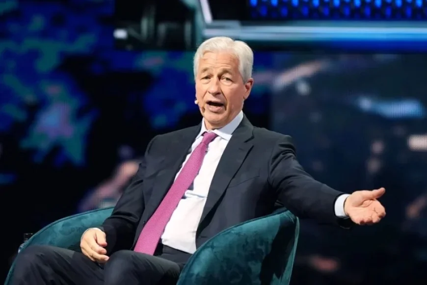 Dimon Challenges Trump to Enforce Credit Card Rate Caps in Two States