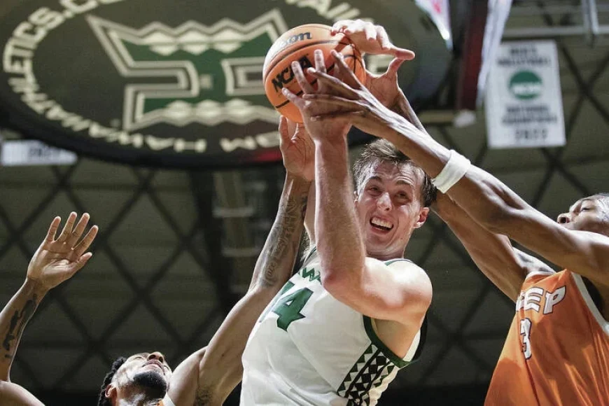 UH Men’s Basketball Aims to Boost Rebounding Against CS Bakersfield