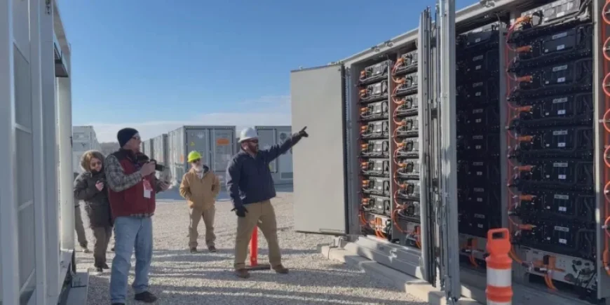 Alliant Energy Trains at New Battery Storage Facility