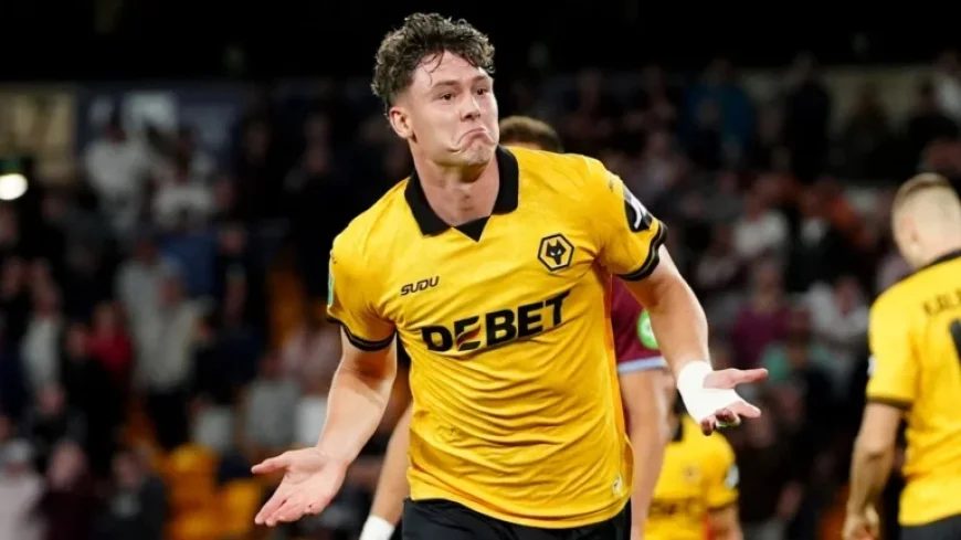 Wolves Reject Leeds’ Initial Bid for Striker Amid Premier League Interest