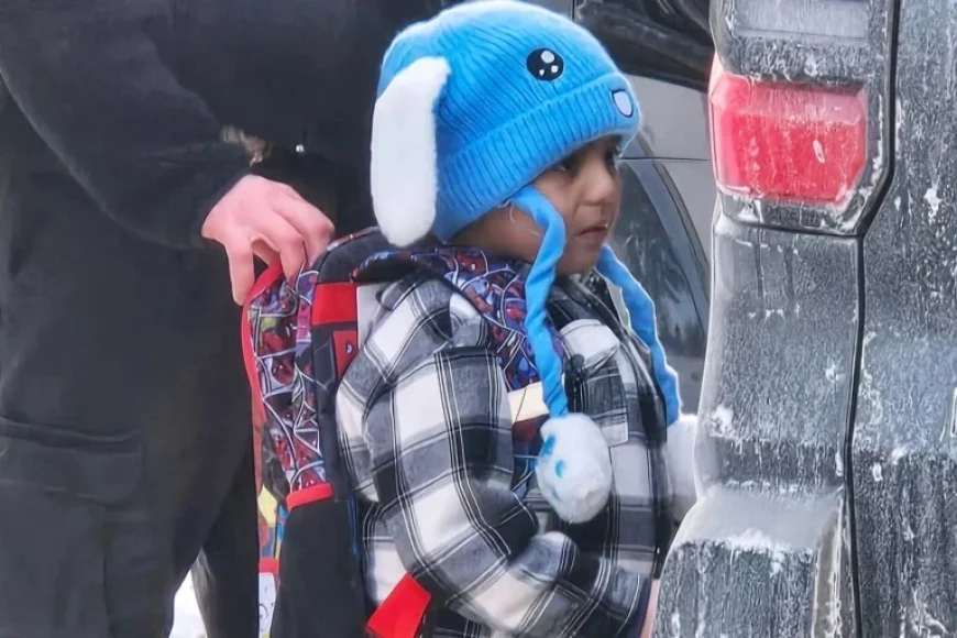 Column | The Disturbing Impact of a Child’s Photo Held by ICE