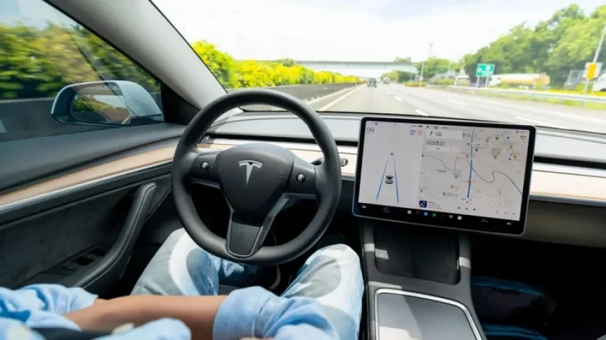 Tesla Ends Autopilot, Introduces $99/Month Lane-Keeping Fee