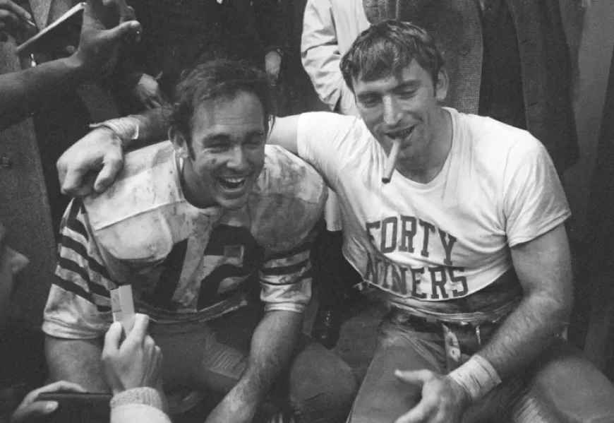 Former 49ers and Stanford Star Quarterback John Brodie Dies at 90