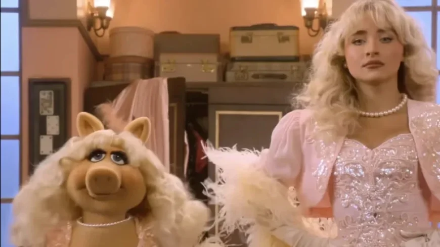 Sabrina Carpenter Joins Kermit in Disney+ Muppet Show Trailer Relaunch