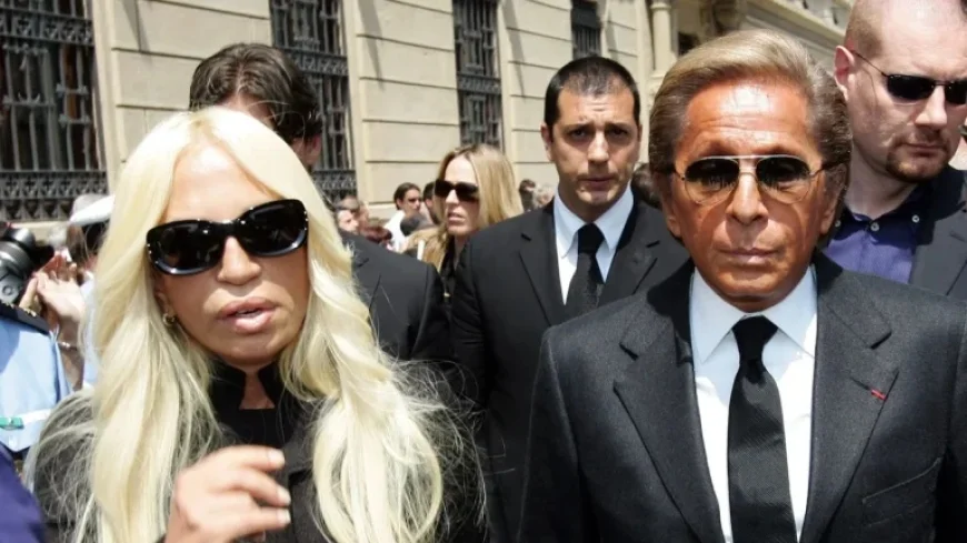 Donatella Versace Stands Out in Bold Outfit at Valentino Garavani’s Funeral