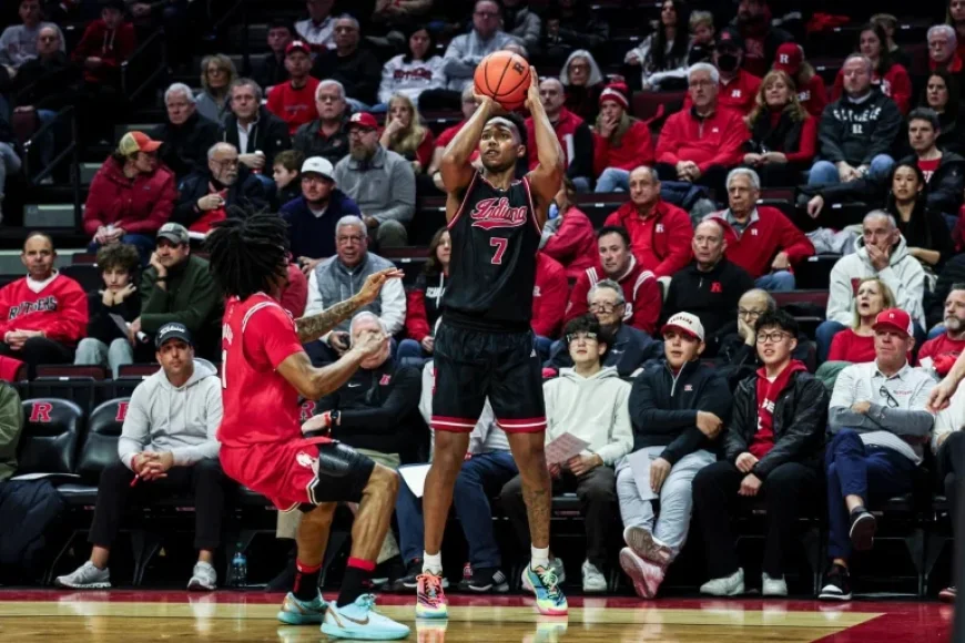 Indiana Triumphs Over Rutgers 82-59 in Basketball Showdown