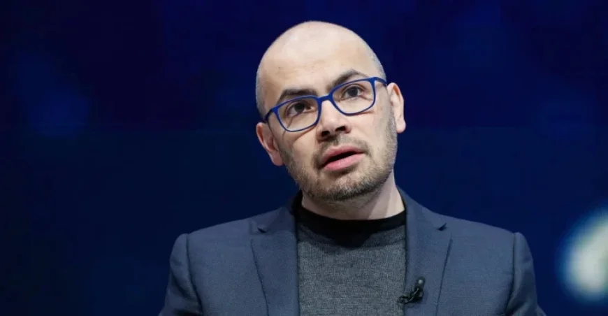 AI Labs Battle for Reputation at Davos Summit