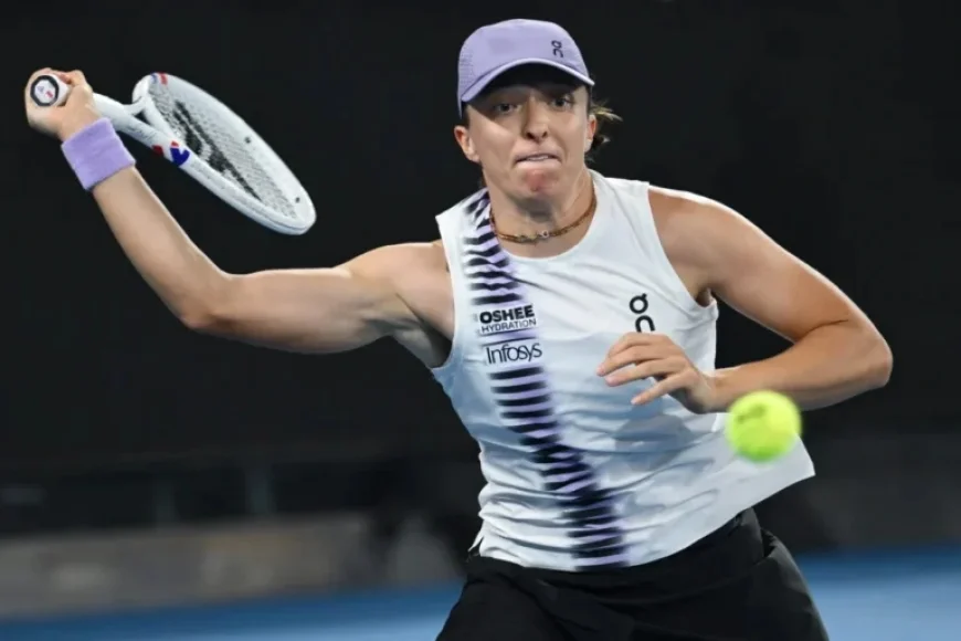 Swiatek Triumphs Over Kalinskaya in Australian Open Three-Set Thriller