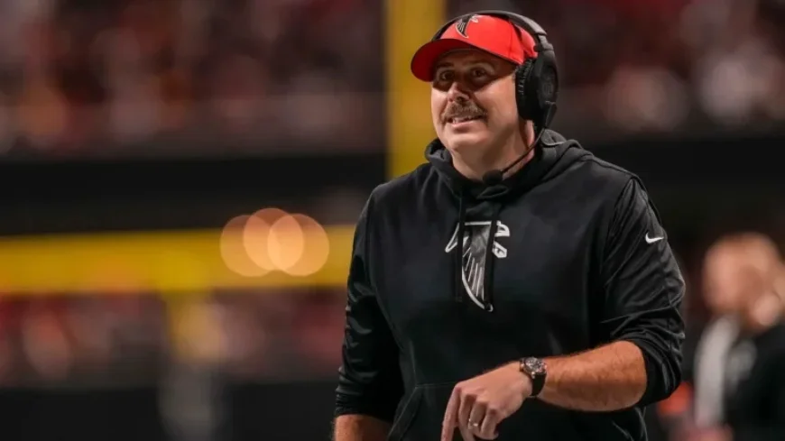 Titans’ Robert Saleh Consults Arthur Smith on OC Role