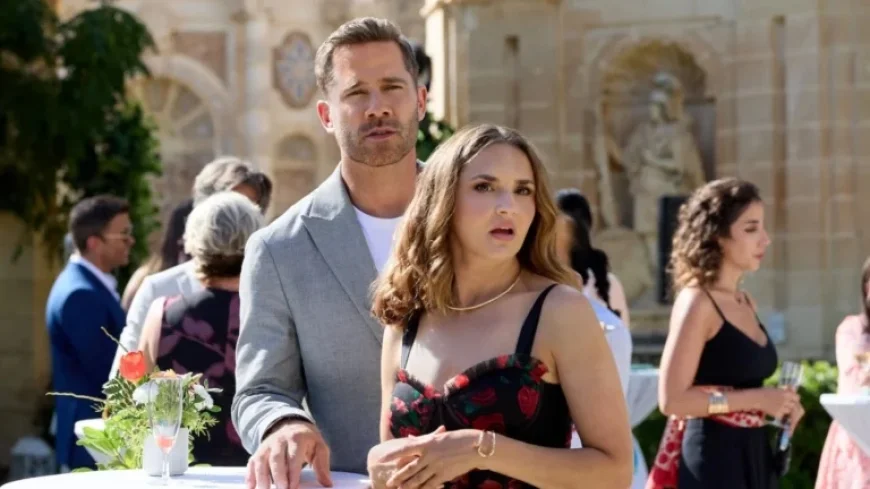 Rachael Leigh Cook Shines in New Hallmark Movie with Twists and Slow Burn