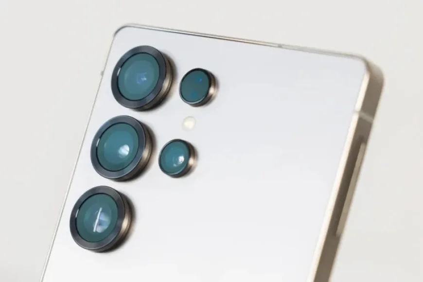 Samsung Galaxy S26 Ultra: Enhanced Screen and Updated Launch Date