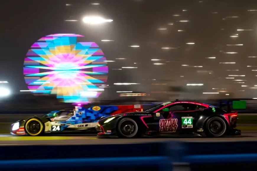 Rolex 24 at Daytona: Live Commentary and Race Updates