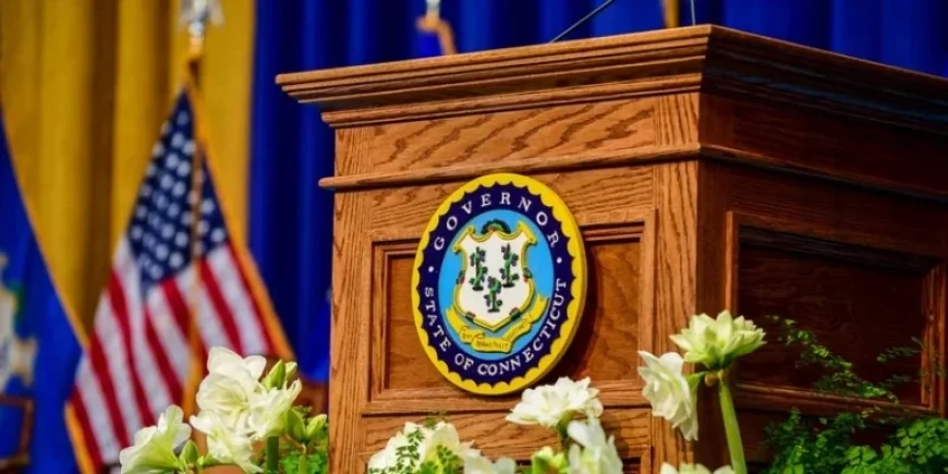 Governor Lamont Limits Commercial Traffic, Declares Emergency as Winter Storm Nears