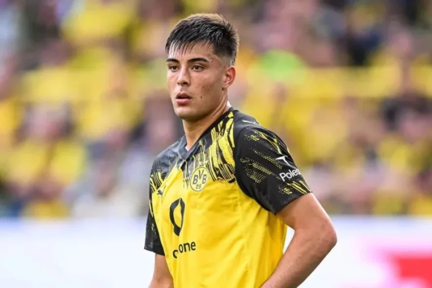 Chelsea Exercises Recall Option to Bring Aaron Anselmino Back from Dortmund