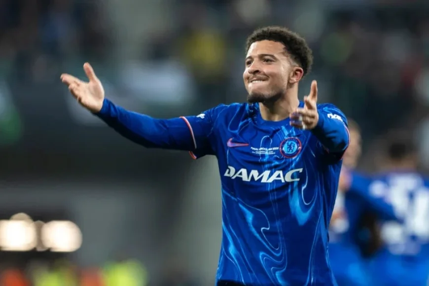Jadon Sancho’s Role in Raheem Sterling’s Future at Chelsea