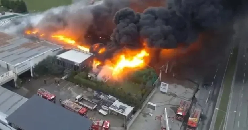 Factory Fire in Istanbul Büyükçekmece Brought Under Control