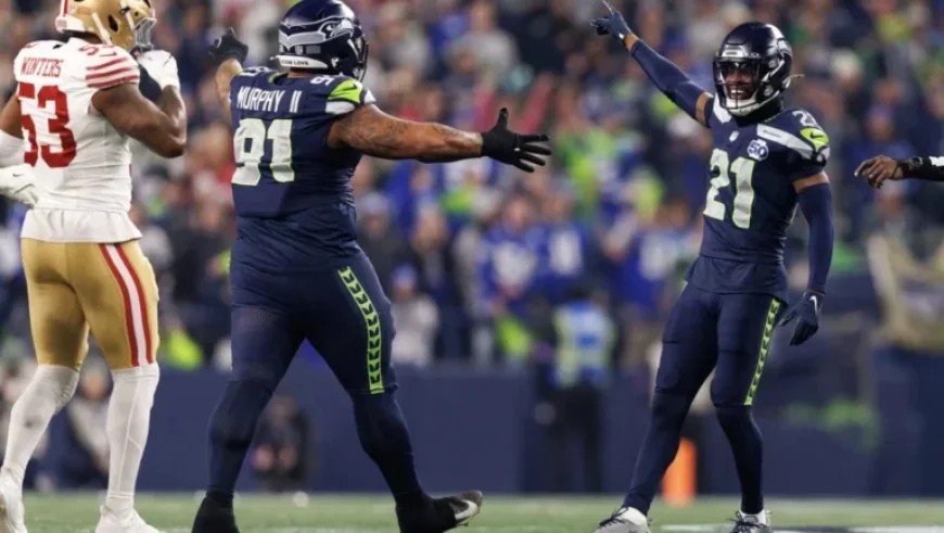 Warren Moon Backs Seattle Seahawks in NFC Championship Showdown