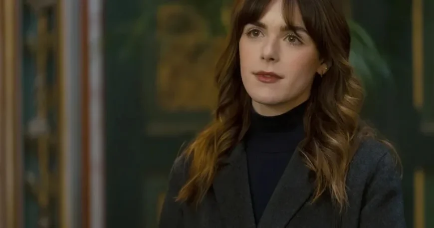 Kiernan Shipka Explores Impact of Industry Threesome on Her Career