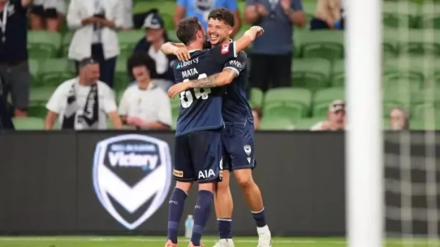 Mata and Brazilian Star Propel Victory Over Sydney