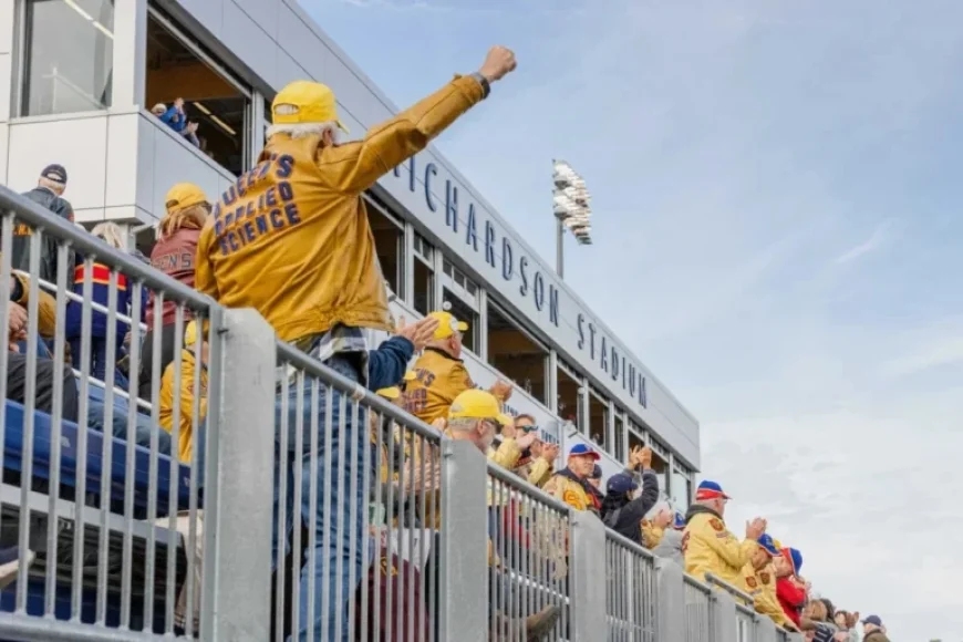 Queen’s University Reschedules Homecoming, Frustrating Students and Alumni