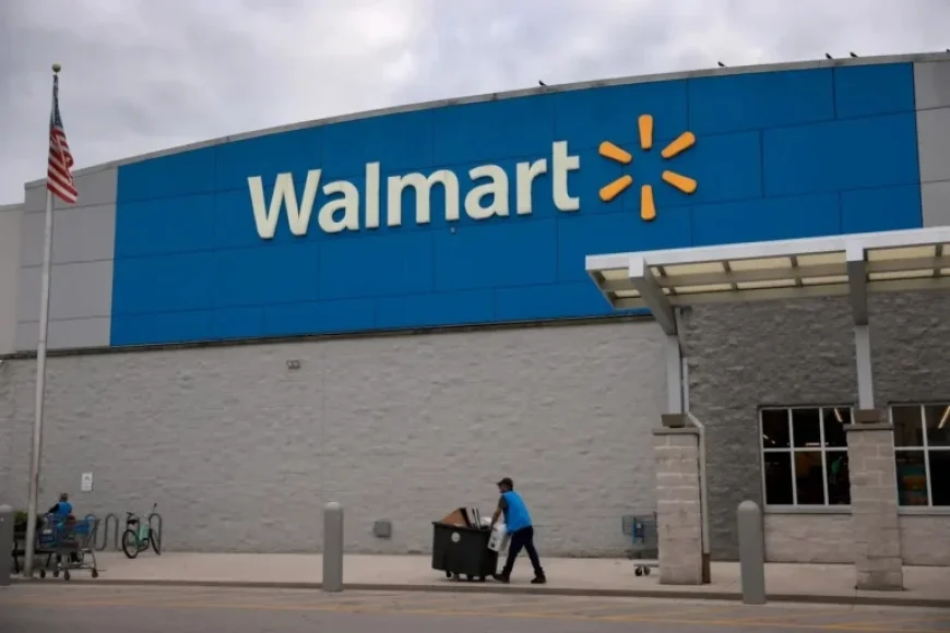 Should You Buy or Sell Walmart Stock?