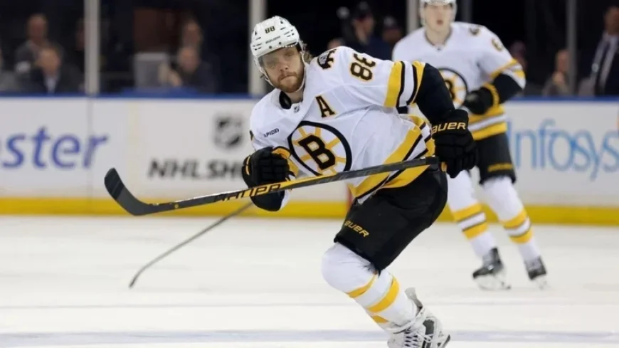 David Pastrnak Hits 900 Career Points, Joins Elite Bruins List
