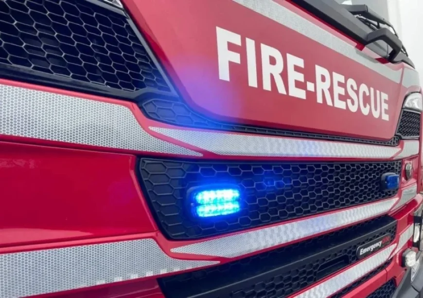 Firefighters Combat Building Blaze in Shrewsbury Town Centre