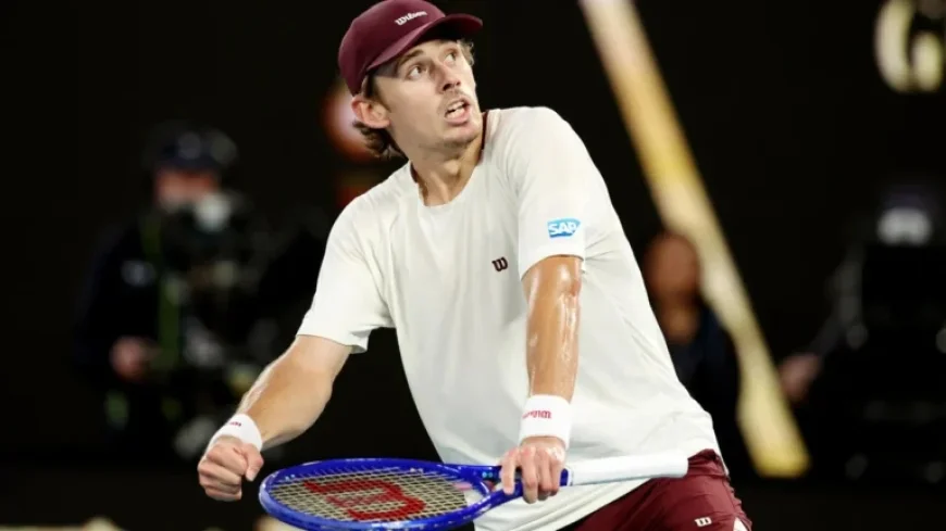 De Miñaur Faces Alcaraz in Australian Open Quarterfinals Showdown