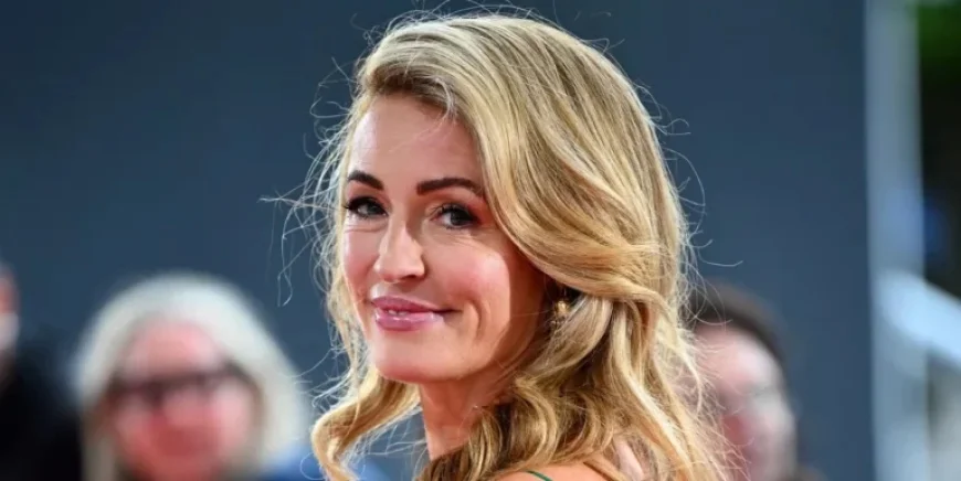 Cat Deeley Dazzles in M&S Blouse on This Morning – Shop for Under £40