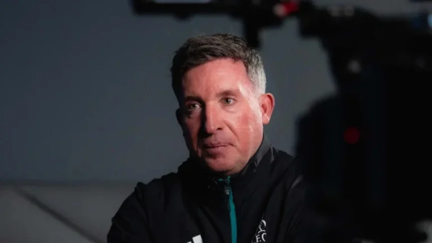 Robbie Fowler Reflects on No-Look Liverpool Contract Return 20 Years Ago