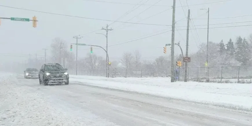 Metro Schools to Open One Hour Late