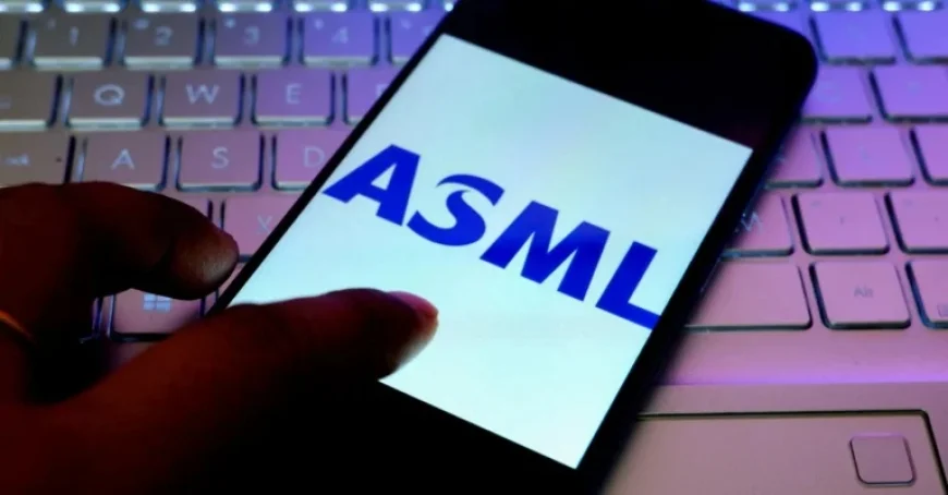 ASML’s Booming Order Book Sparks Concerns Over Valuation