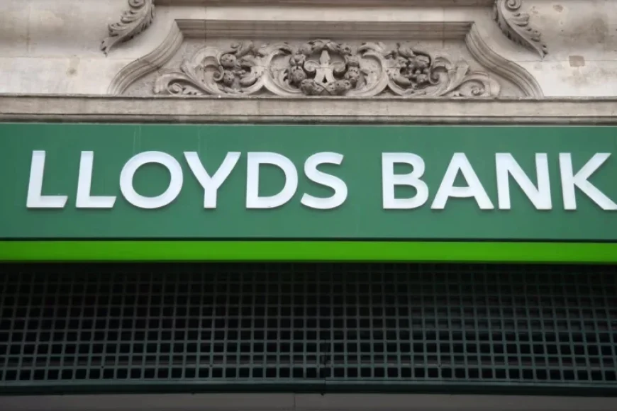 Lloyds’ Annual Profits Rise 12% Despite Motor Finance Impact