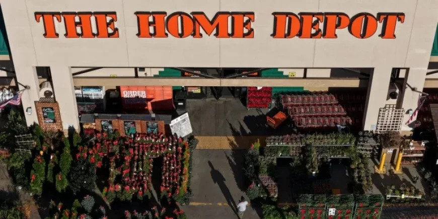 Home Depot Cuts 800 Corporate Jobs, Implements 5-Day Return to Office