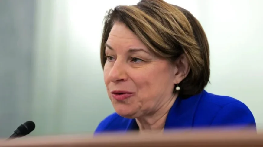Klobuchar Announces Candidacy for Minnesota Governor Following Walz’s Departure
