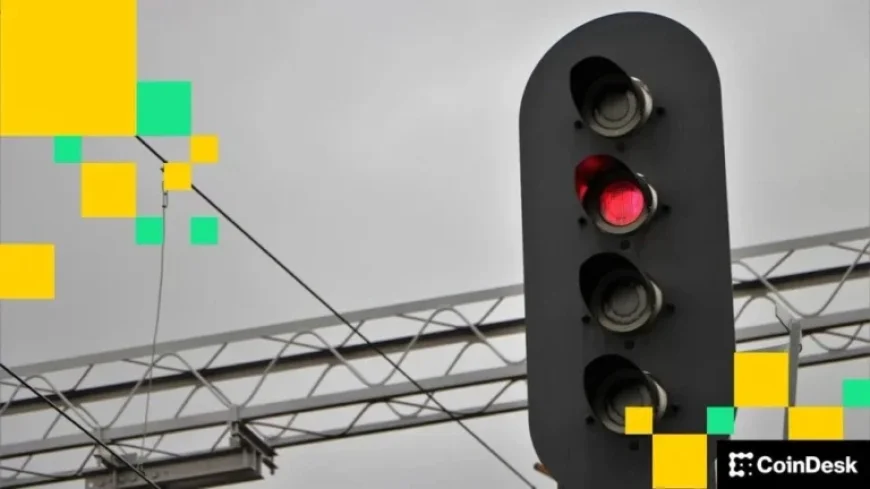 Bitcoin Faces Risky Fourth Consecutive Monthly Loss, Unseen Since 2018