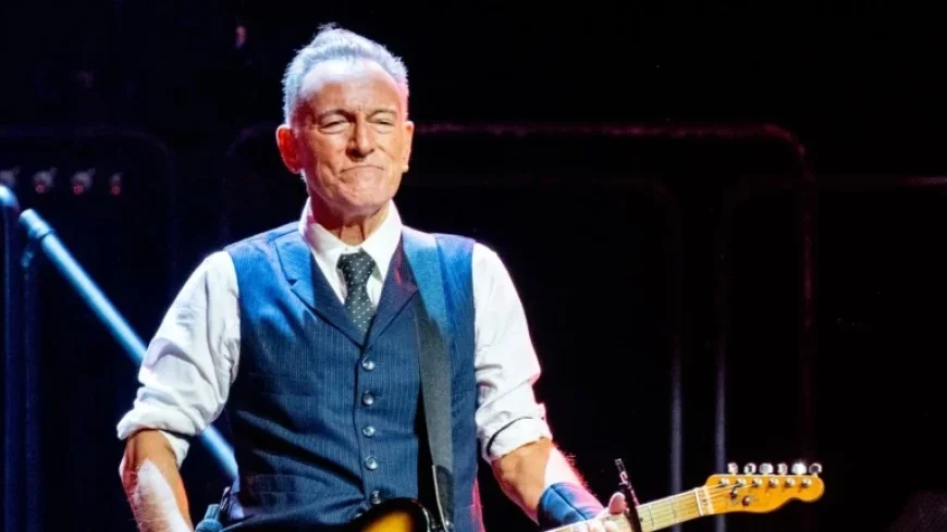 Bruce Springsteen’s ICE Protest Anthem Climbs to No. 1