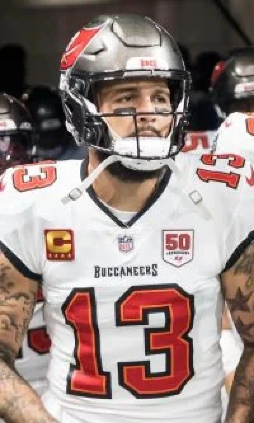 Report: Mike Evans Considering Departure from Buccaneers