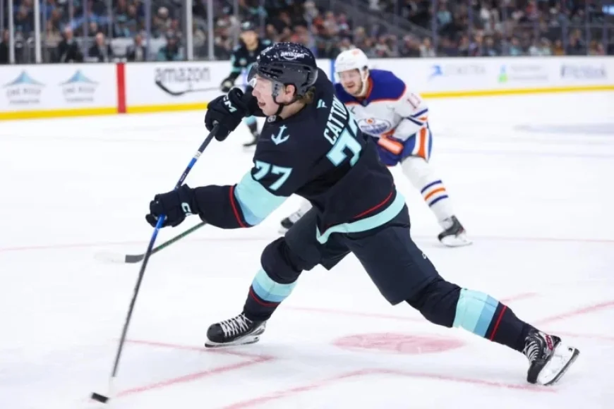 Kraken’s Berkly Catton Leaves Match Against Maple Leafs